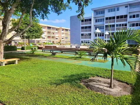 330 SE 2nd Street Hallandale Beach FL 33009