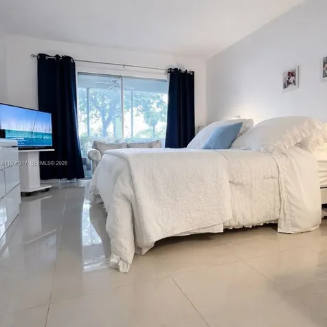 330 SE 2nd Street Hallandale Beach FL 33009
