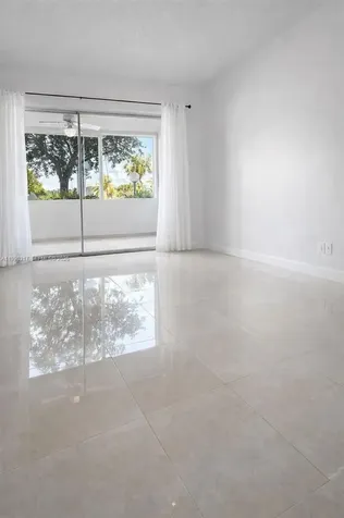 330 SE 2nd Street Hallandale Beach FL 33009