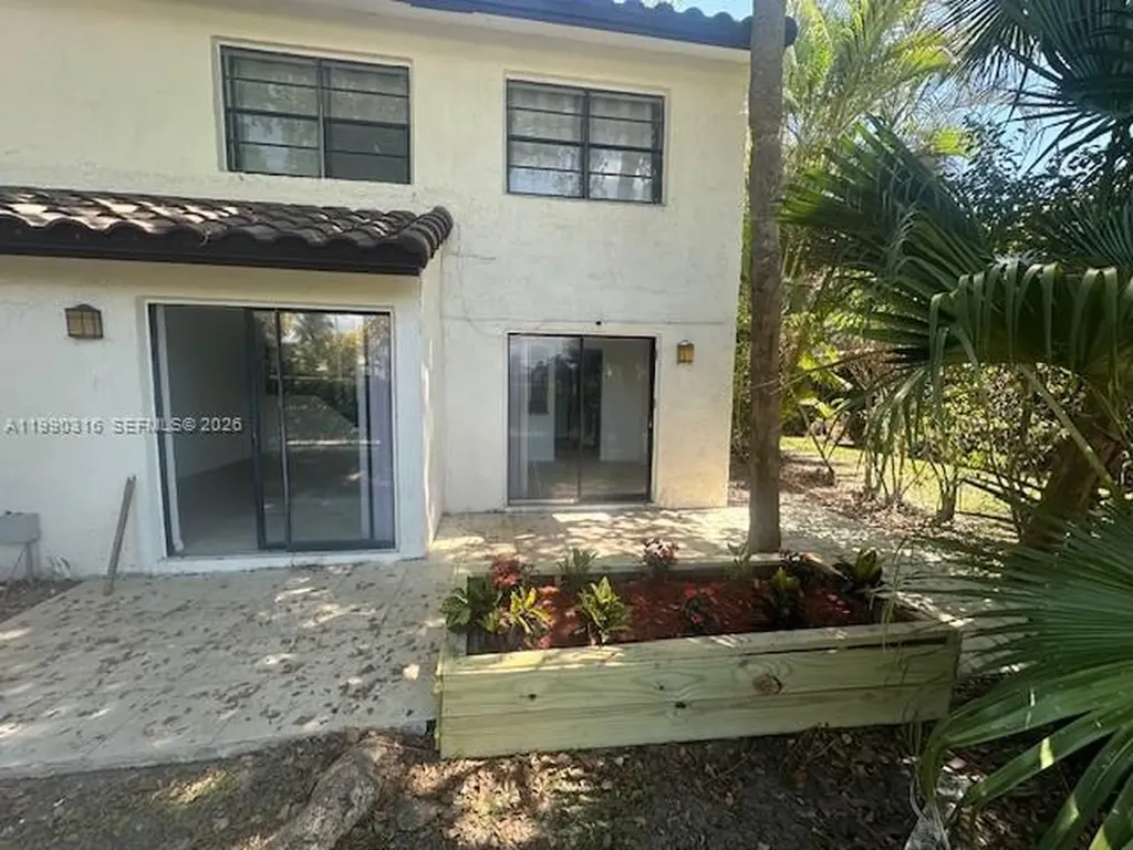 7200 NW 2nd Avenue Boca Raton FL 33487