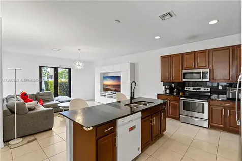 19244 NE 9th Place Miami FL 33179
