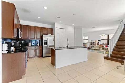 19244 NE 9th Place Miami FL 33179