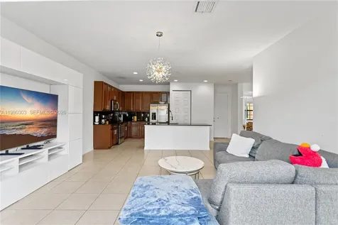 19244 NE 9th Place Miami FL 33179