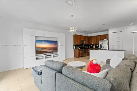 19244 NE 9th Place Miami FL 33179