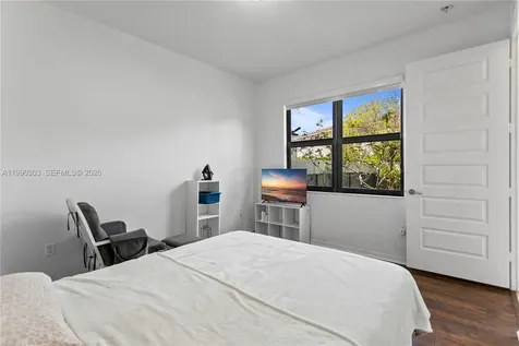 19244 NE 9th Place Miami FL 33179