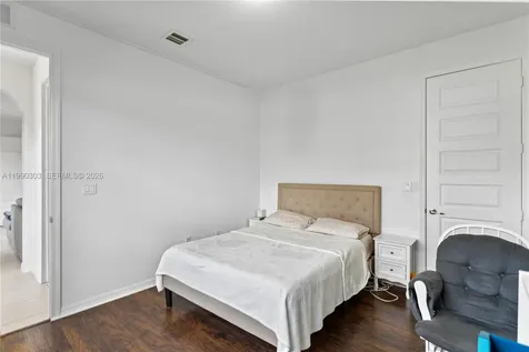 19244 NE 9th Place Miami FL 33179