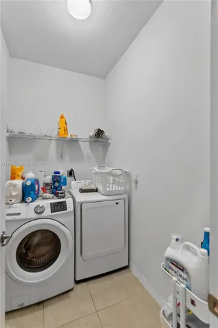 19244 NE 9th Place Miami FL 33179