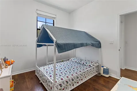 19244 NE 9th Place Miami FL 33179
