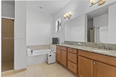 19244 NE 9th Place Miami FL 33179
