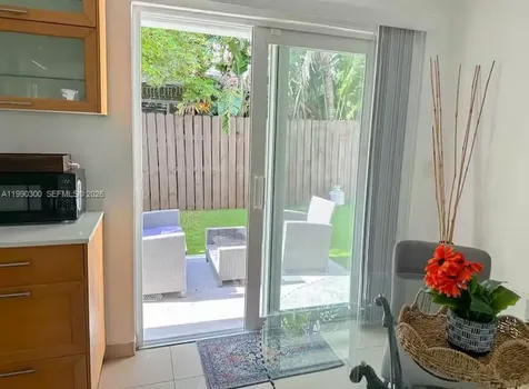 650 NE 15th Street Fort Lauderdale FL 33304