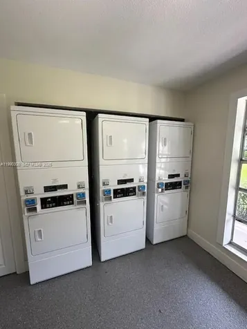 10776 N Kendall Drive Miami FL 33176