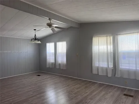 7300 20th Street Florida City FL 32966