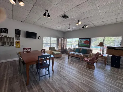 7300 20th Street Florida City FL 32966