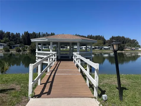 7300 20th Street Florida City FL 32966