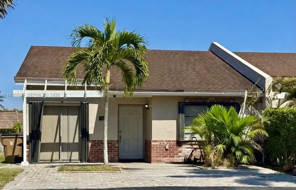 1061 NW 53rd Street Deerfield Beach FL 33064