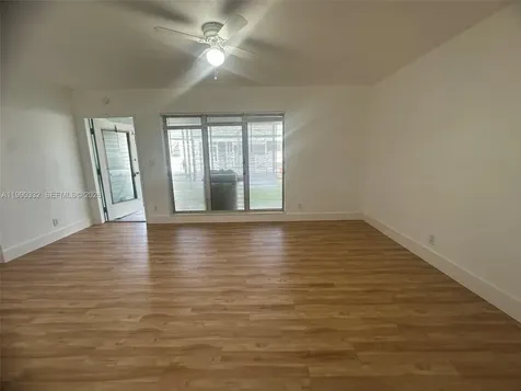1518 Garfield Street Hollywood FL 33020