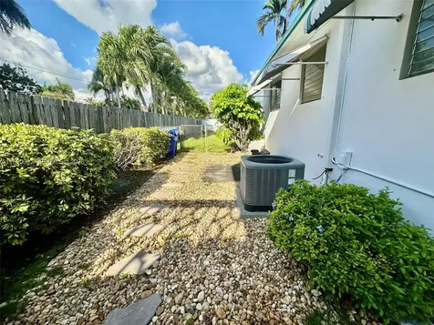 1518 Garfield Street Hollywood FL 33020