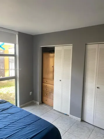 11800 SW 18th Street Miami FL 33175