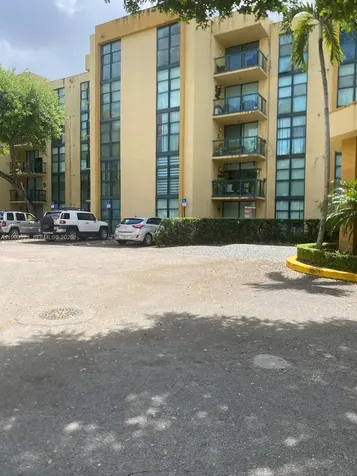 11800 SW 18th Street Miami FL 33175