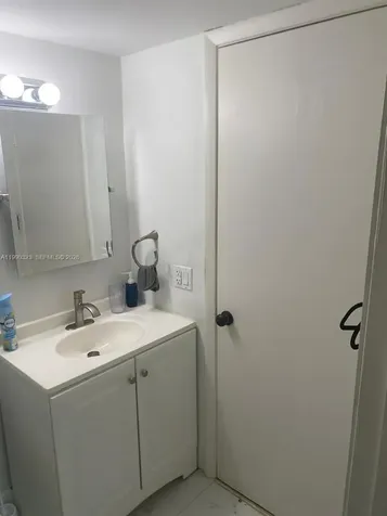 11800 SW 18th Street Miami FL 33175