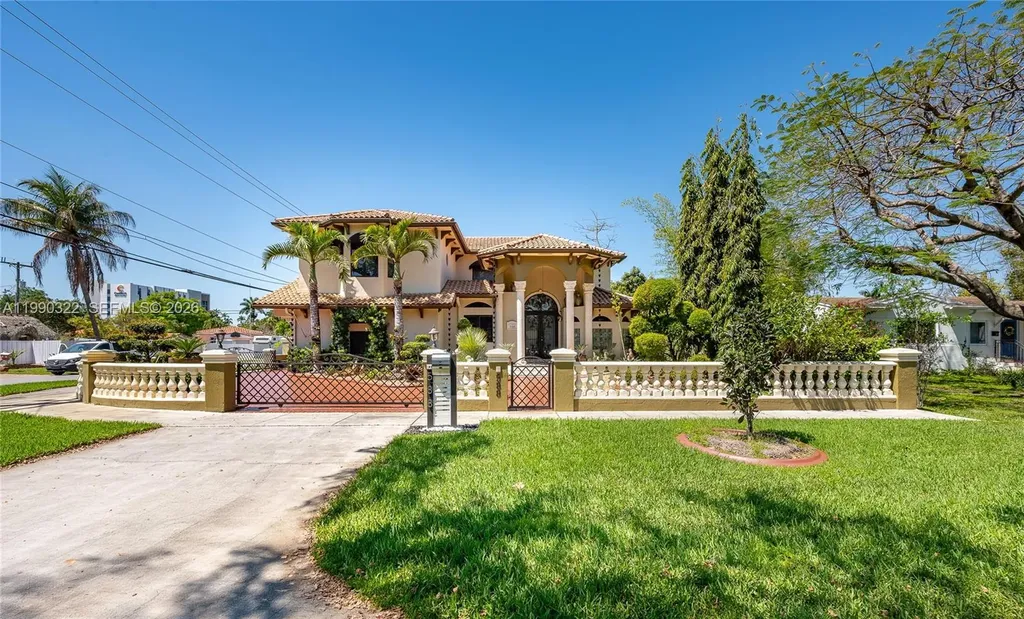 588 Miller Drive Miami Springs FL 33166