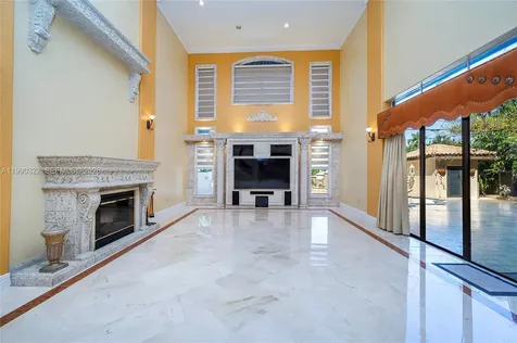 588 Miller Drive Miami Springs FL 33166