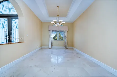 588 Miller Drive Miami Springs FL 33166
