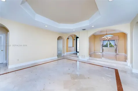 588 Miller Drive Miami Springs FL 33166