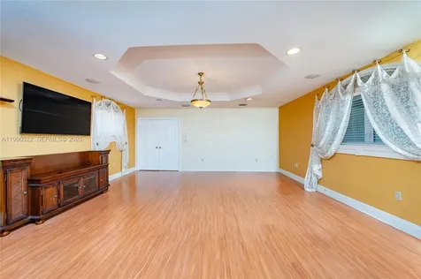 588 Miller Drive Miami Springs FL 33166