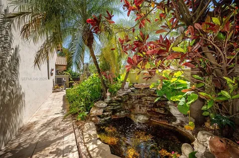 588 Miller Drive Miami Springs FL 33166