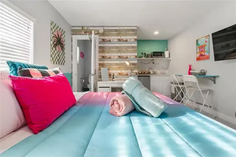 1000 SW 32nd Street Fort Lauderdale FL 33315