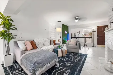 1000 SW 32nd Street Fort Lauderdale FL 33315