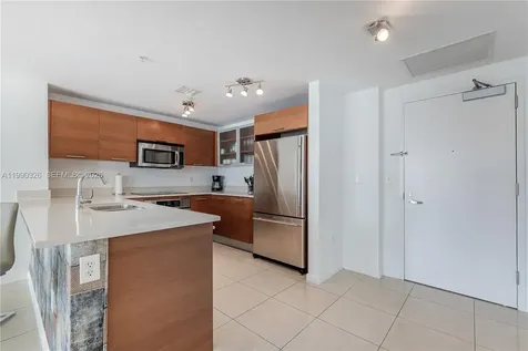 3250 NE 1st Avenue Miami FL 33137