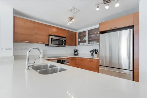 3250 NE 1st Avenue Miami FL 33137