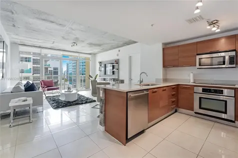 3250 NE 1st Avenue Miami FL 33137