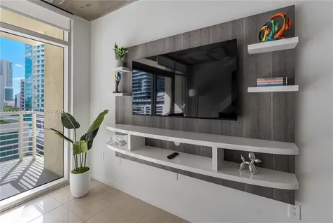 3250 NE 1st Avenue Miami FL 33137