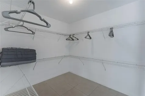 3250 NE 1st Avenue Miami FL 33137