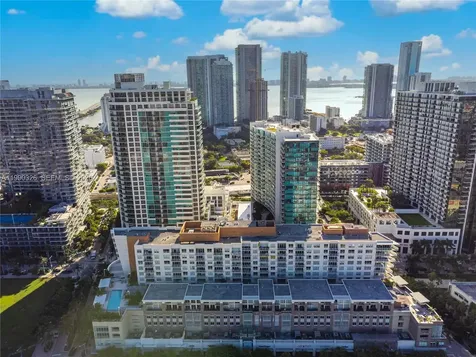 3250 NE 1st Avenue Miami FL 33137