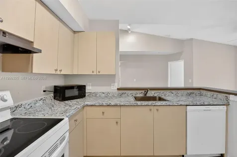 2496 Centergate Drive Miramar FL 33025