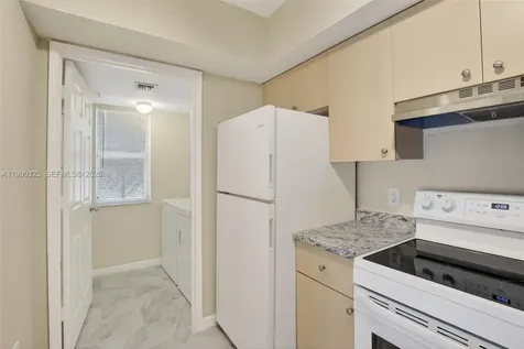 2496 Centergate Drive Miramar FL 33025