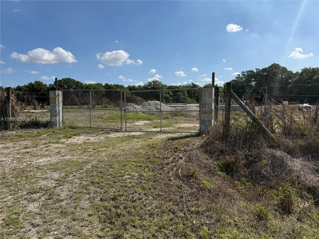 845 N Kennel Street Clewiston FL 33440