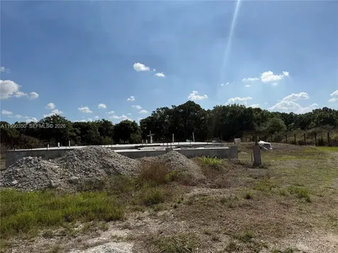 845 N Kennel Street Clewiston FL 33440