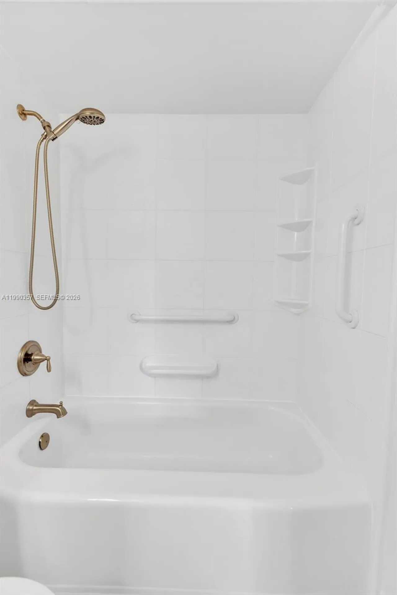 294 Brittany G Delray Beach FL 33446