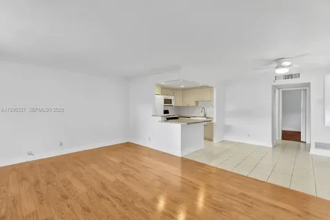 294 Brittany G Delray Beach FL 33446