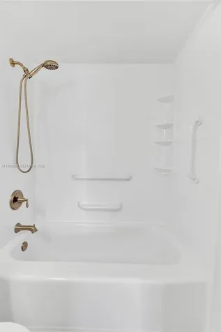 294 Brittany G Delray Beach FL 33446