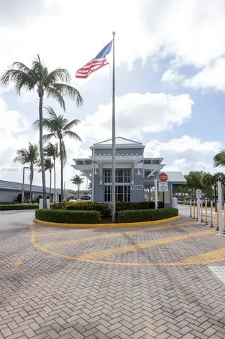 294 Brittany G Delray Beach FL 33446
