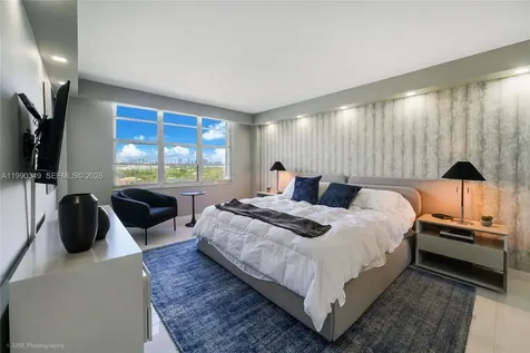 5161 Collins Avenue Miami Beach FL 33140