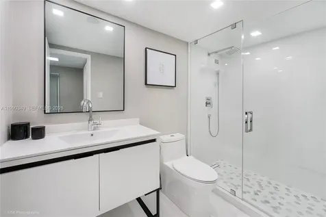 5161 Collins Avenue Miami Beach FL 33140