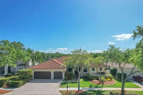 219 Landings Boulevard Weston FL 33327