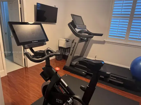 219 Landings Boulevard Weston FL 33327